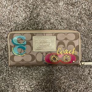 GUC colorful Coach wallet